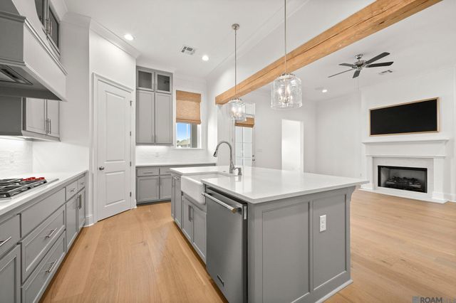 1702 Rue De Grand, Baton Rouge, LA 70808