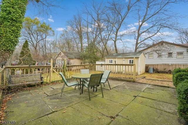 9 Brooklake Rd, Florham Park Boro, NJ 07932