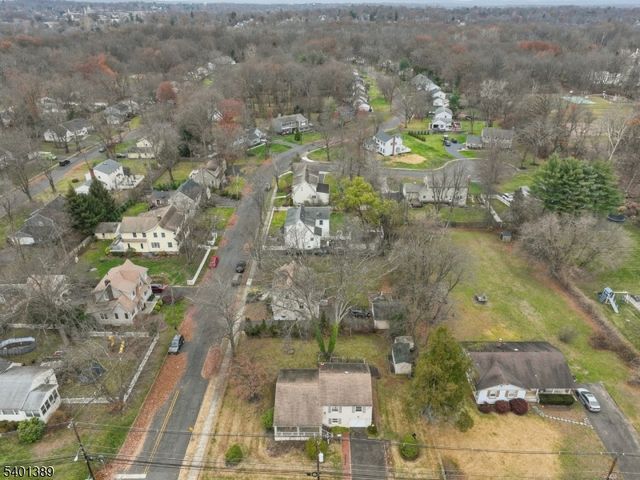 9 Brooklake Rd, Florham Park Boro, NJ 07932