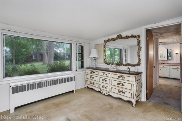 3511 Sutton Lane, Commerce Charter Township, MI 48390