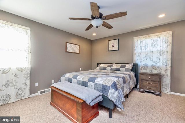 245 CHERRY LN, Lansdale, PA 19446