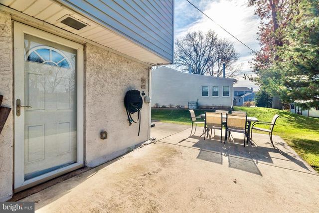 245 CHERRY LN, Lansdale, PA 19446