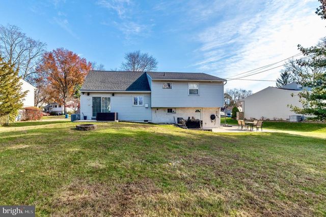 245 CHERRY LN, Lansdale, PA 19446