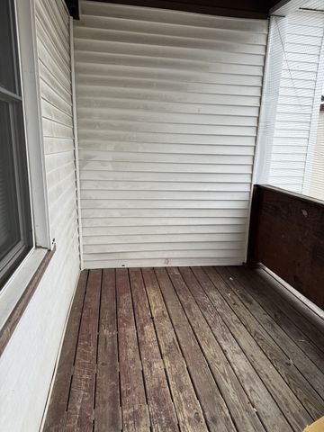 83 Lane St 3, Lowell, MA 01851