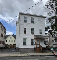 83 Lane St 3, Lowell, MA 01851