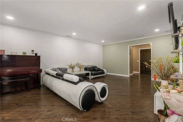 7233 Bel Air, Corona, CA 92881