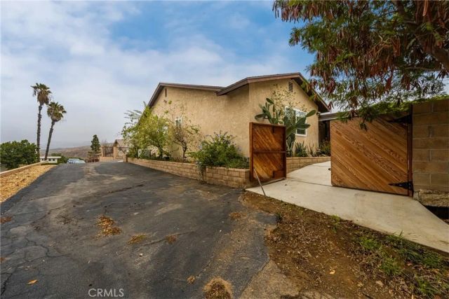 7233 Bel Air, Corona, CA 92881