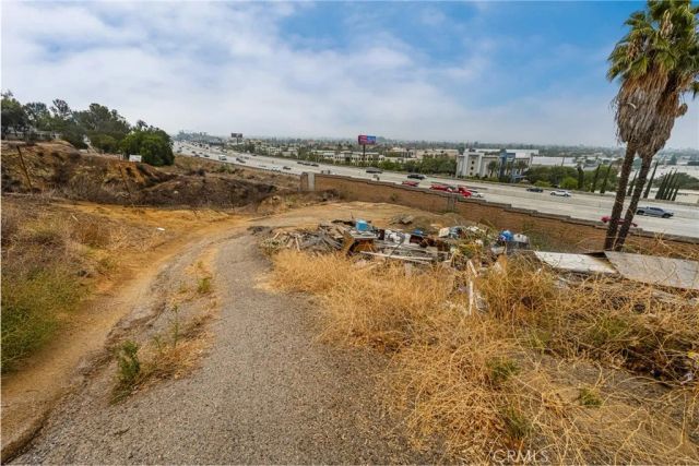 7233 Bel Air, Corona, CA 92881