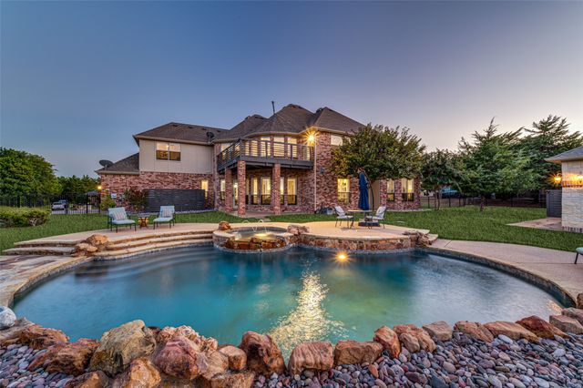 2821 WINDING CREEK Road, Prosper, TX 75078