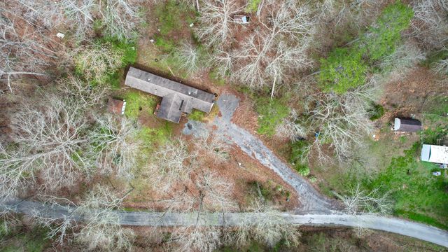 1029 Blythe Ferry Lane, Birchwood, TN 37308