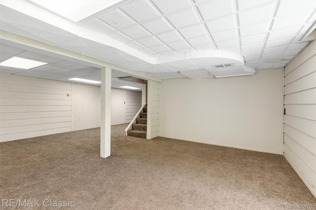 4268 Covered Bridge Road, Bloomfield Charter Township, MI 48302