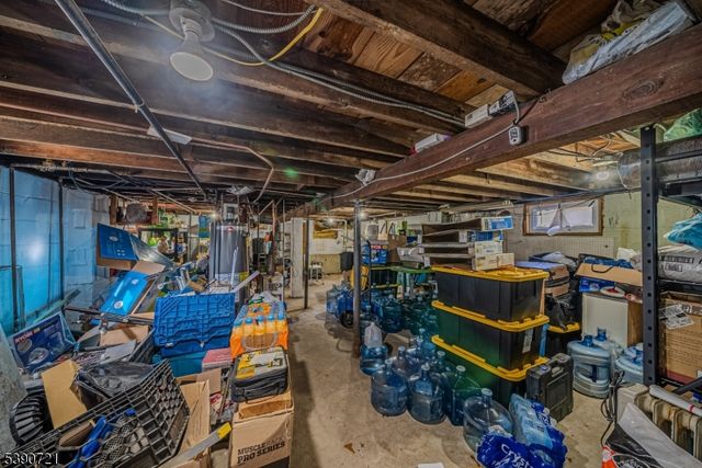 69 Linda Vista Ave, North Haledon Boro, NJ 07508