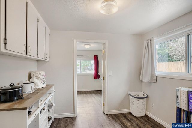 1313 Shady Ln NE, Keizer, OR 97303
