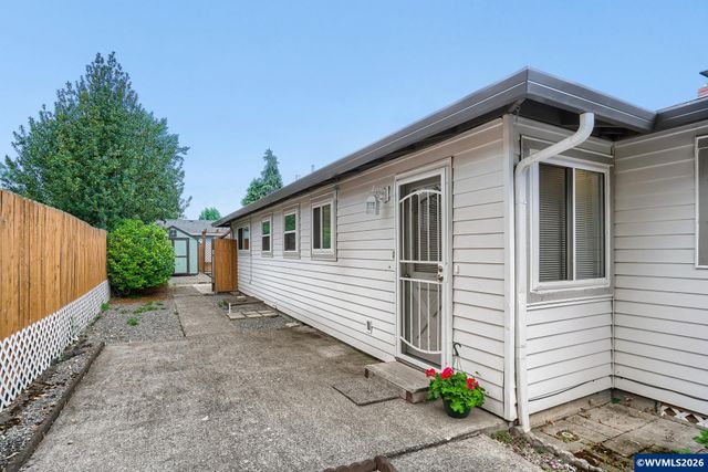 1313 Shady Ln NE, Keizer, OR 97303