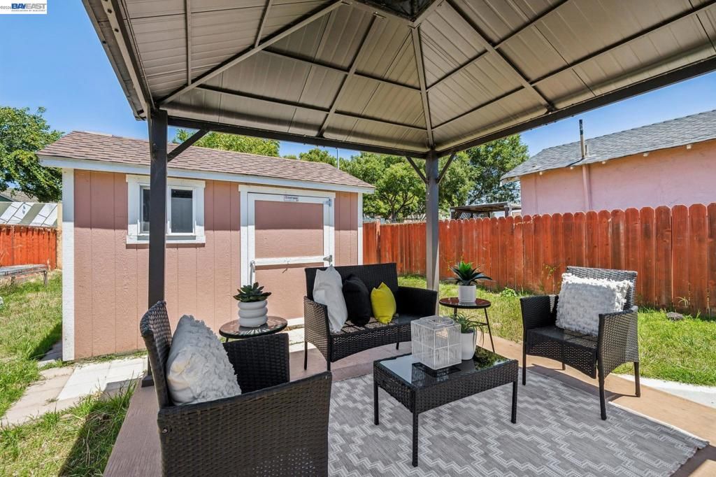 Image 28 of property listing at 4061 Maiden Ln, Union City, CA 94587