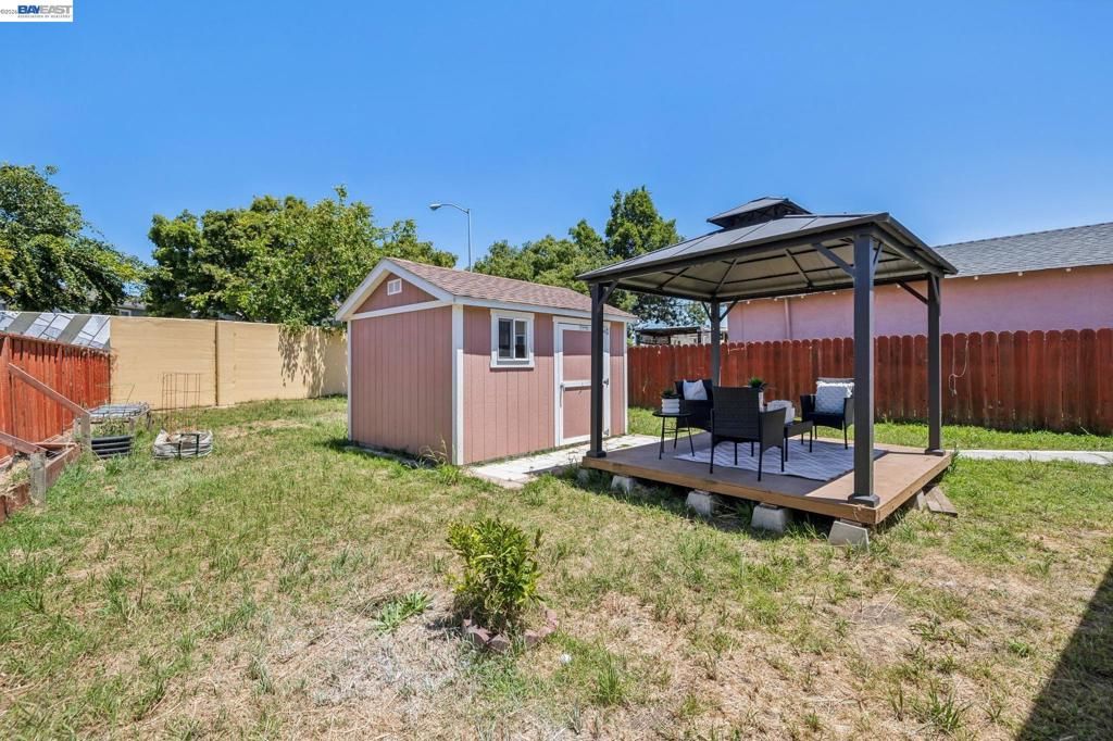 Image 30 of property listing at 4061 Maiden Ln, Union City, CA 94587