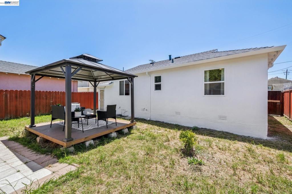 Image 31 of property listing at 4061 Maiden Ln, Union City, CA 94587
