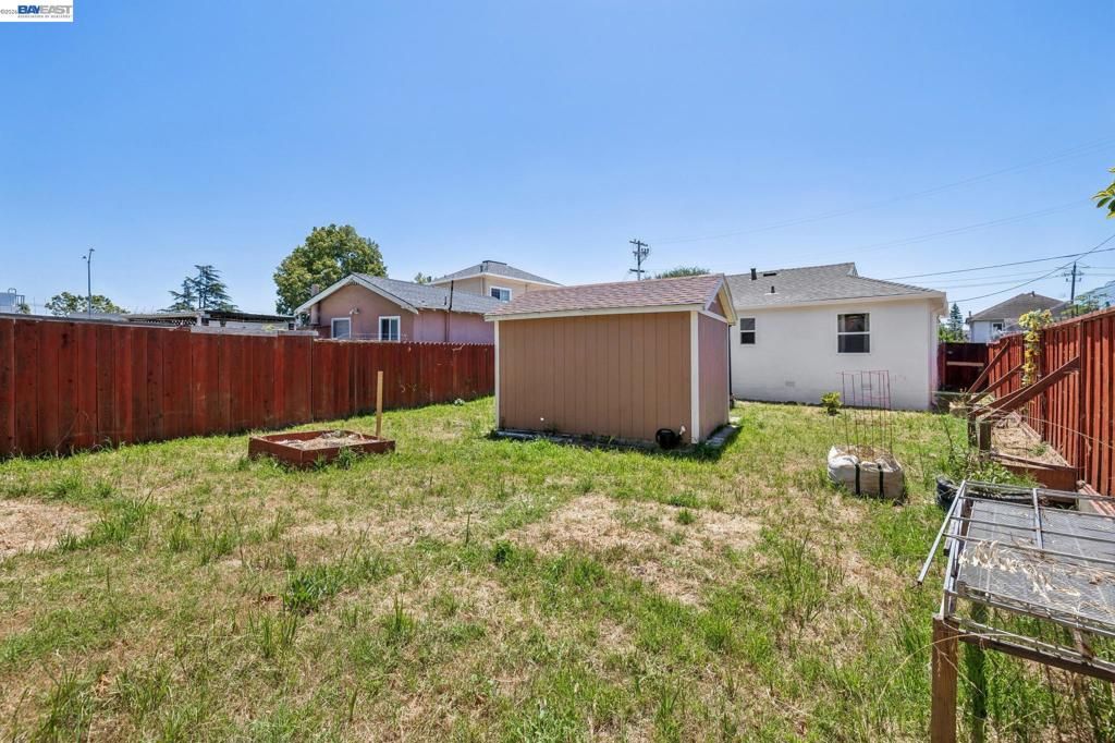 Image 35 of property listing at 4061 Maiden Ln, Union City, CA 94587