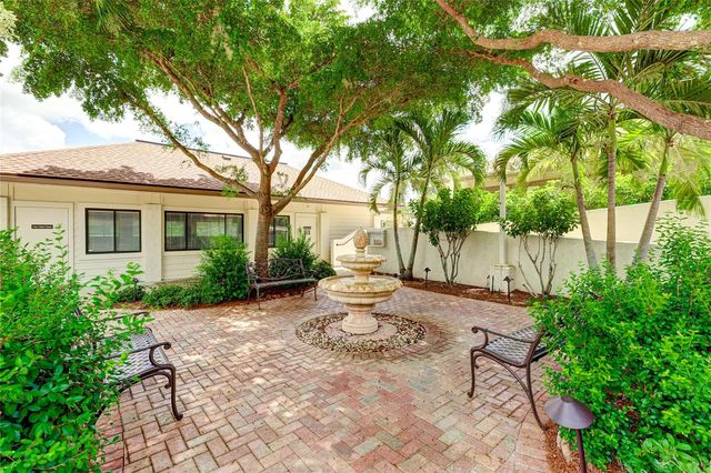 1176 BIRD BAY WAY 207, Venice, FL 34285