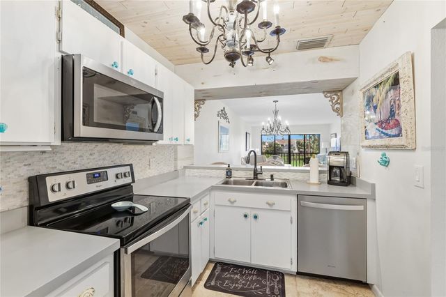 1176 BIRD BAY WAY 207, Venice, FL 34285