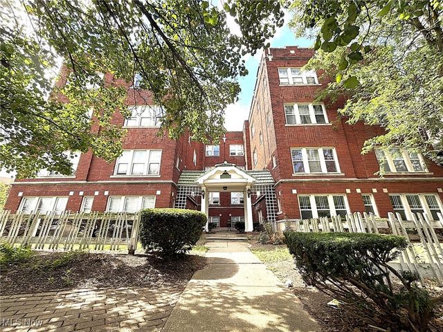 14174 Superior Road, Cleveland Heights, OH 44118