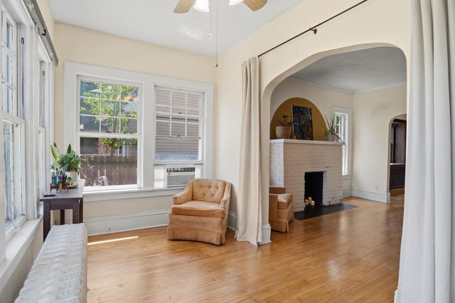 1421 Logan Avenue N, Minneapolis, MN 55411