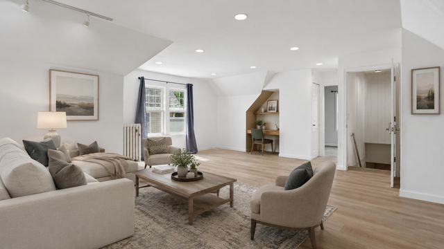 1421 Logan Avenue N, Minneapolis, MN 55411