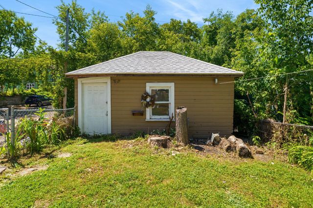 1421 Logan Avenue N, Minneapolis, MN 55411