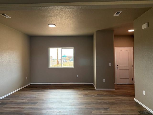 6233 Sawyer Ridge Dr., Pueblo, CO 81008
