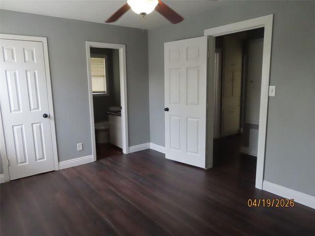 10410 Broadstairs Street, Houston, TX 77013