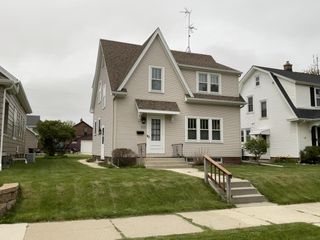 2530 N 12th STREET, Sheboygan, WI 53083
