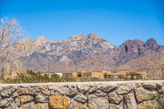 5040 Rock House Road, Las Cruces, NM 88011