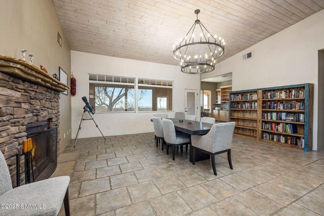 5040 Rock House Road, Las Cruces, NM 88011