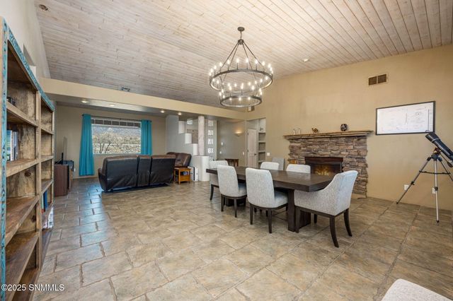 5040 Rock House Road, Las Cruces, NM 88011