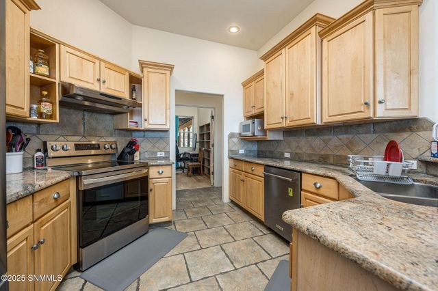 5040 Rock House Road, Las Cruces, NM 88011