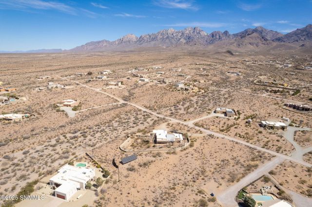 5040 Rock House Road, Las Cruces, NM 88011