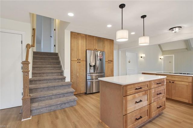 7125 Grayfalcon DR, Norfolk, VA 23518