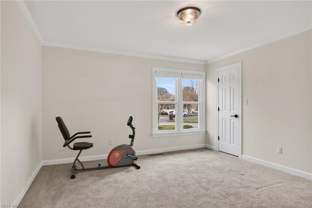 7125 Grayfalcon DR, Norfolk, VA 23518