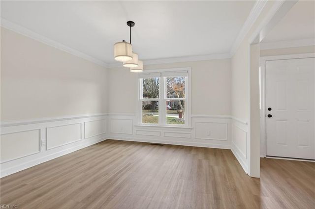 7125 Grayfalcon DR, Norfolk, VA 23518