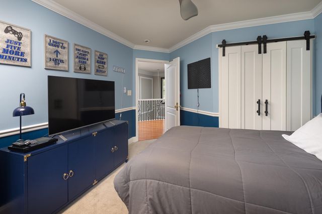 5774 SOLHEIM CUP DR, Haymarket, VA 20169