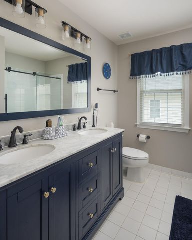 5774 SOLHEIM CUP DR, Haymarket, VA 20169