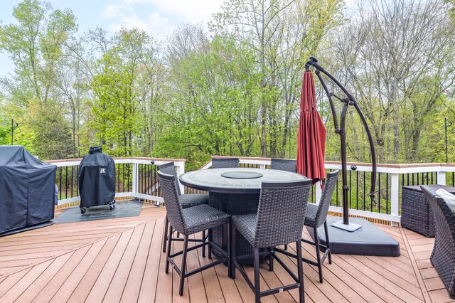 5774 SOLHEIM CUP DR, Haymarket, VA 20169