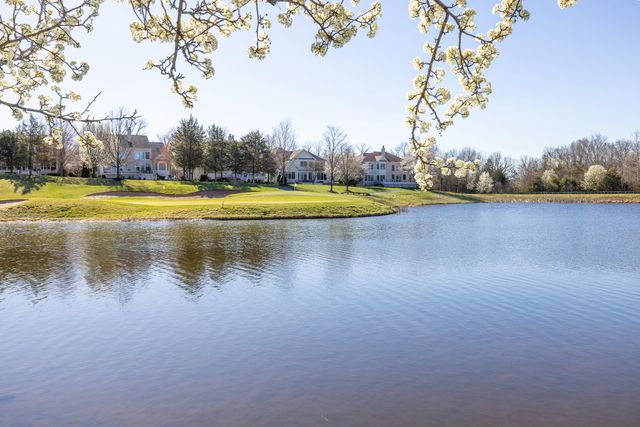 5774 SOLHEIM CUP DR, Haymarket, VA 20169