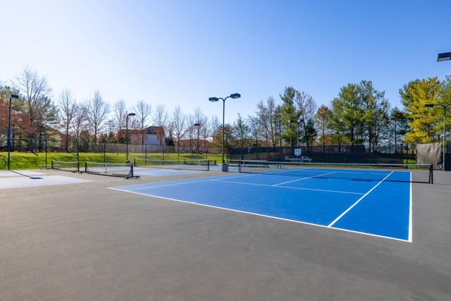 5774 SOLHEIM CUP DR, Haymarket, VA 20169