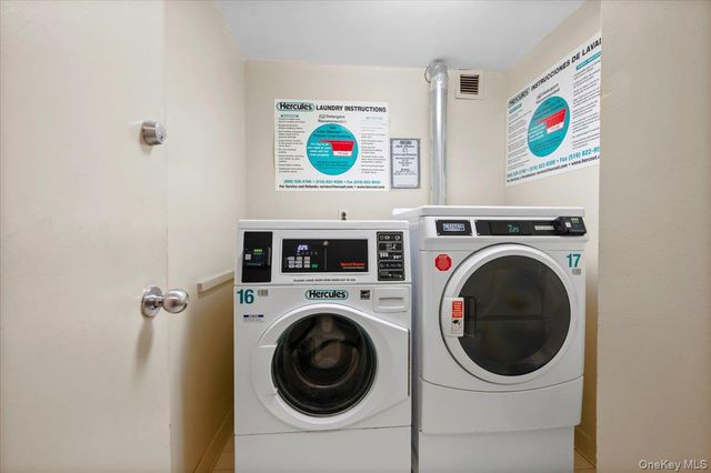 10 Cottage Place 12F, White Plains, NY 10601