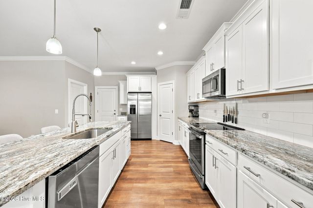 560 N Ridgecrest Street, Pinebluff, NC 28373