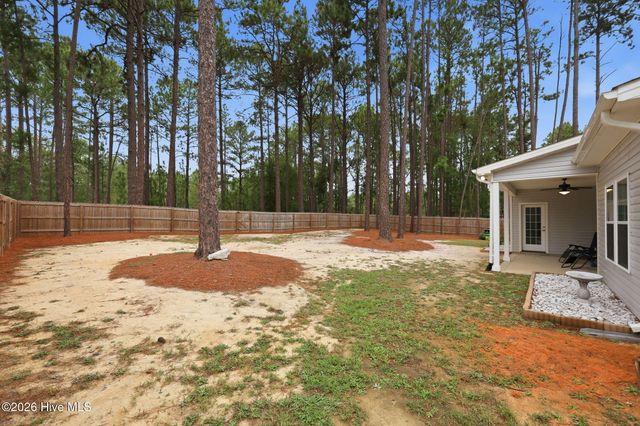 560 N Ridgecrest Street, Pinebluff, NC 28373
