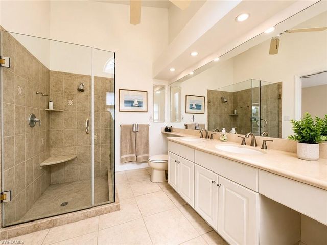 25151 Bay Cedar DR, Bonita Springs, FL 34134