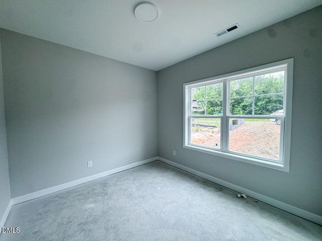 65 Kettle Creek Drive, Zebulon, NC 27597