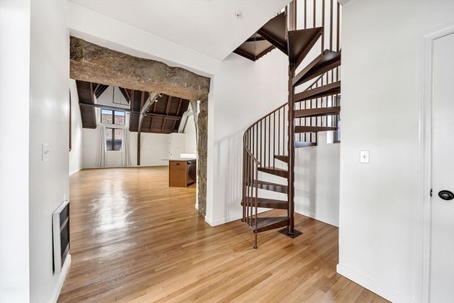 157 Beale Street 1, Quincy, MA 02170